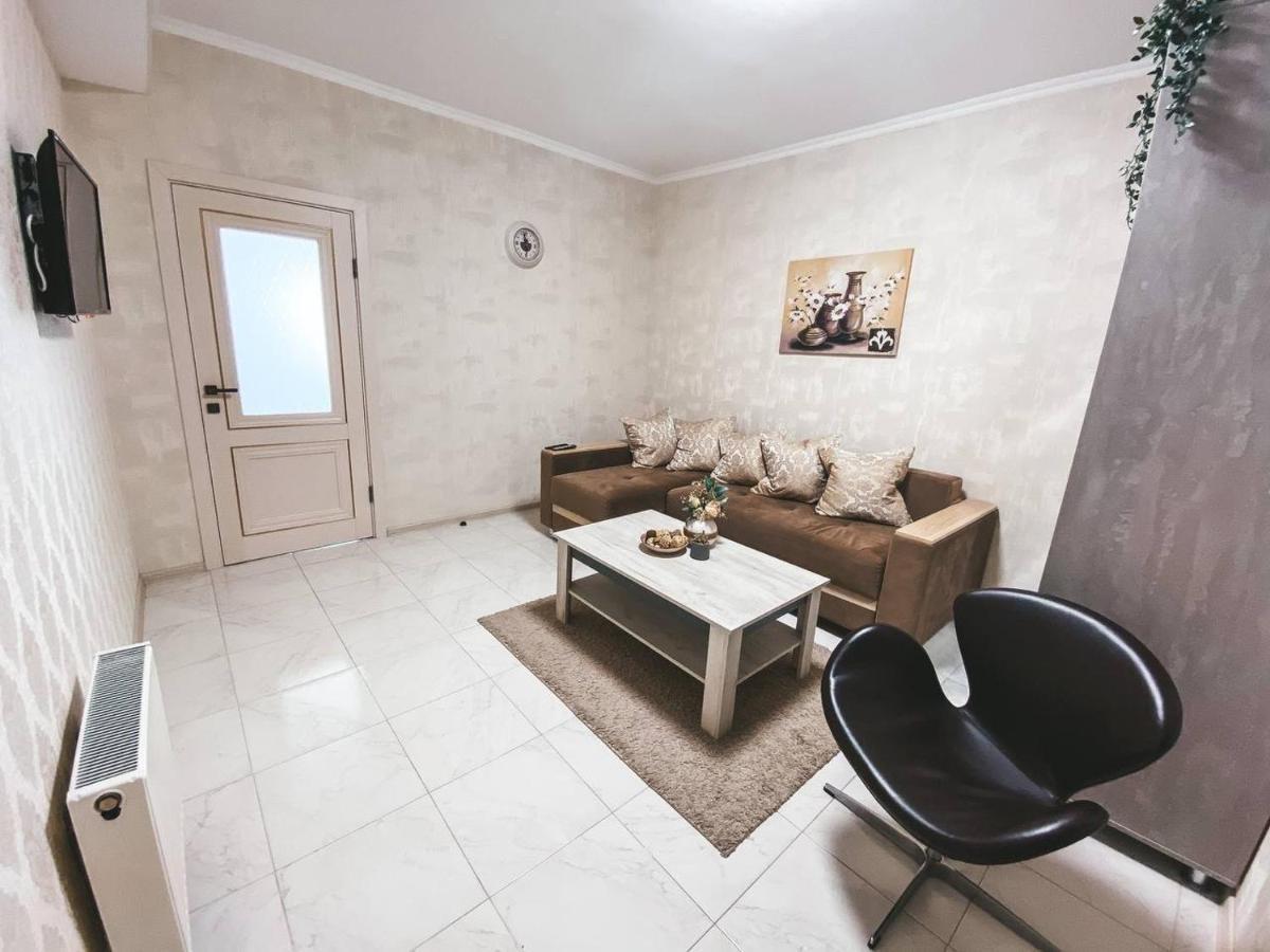 Luxury Sky Apartment Chisinau Ngoại thất bức ảnh